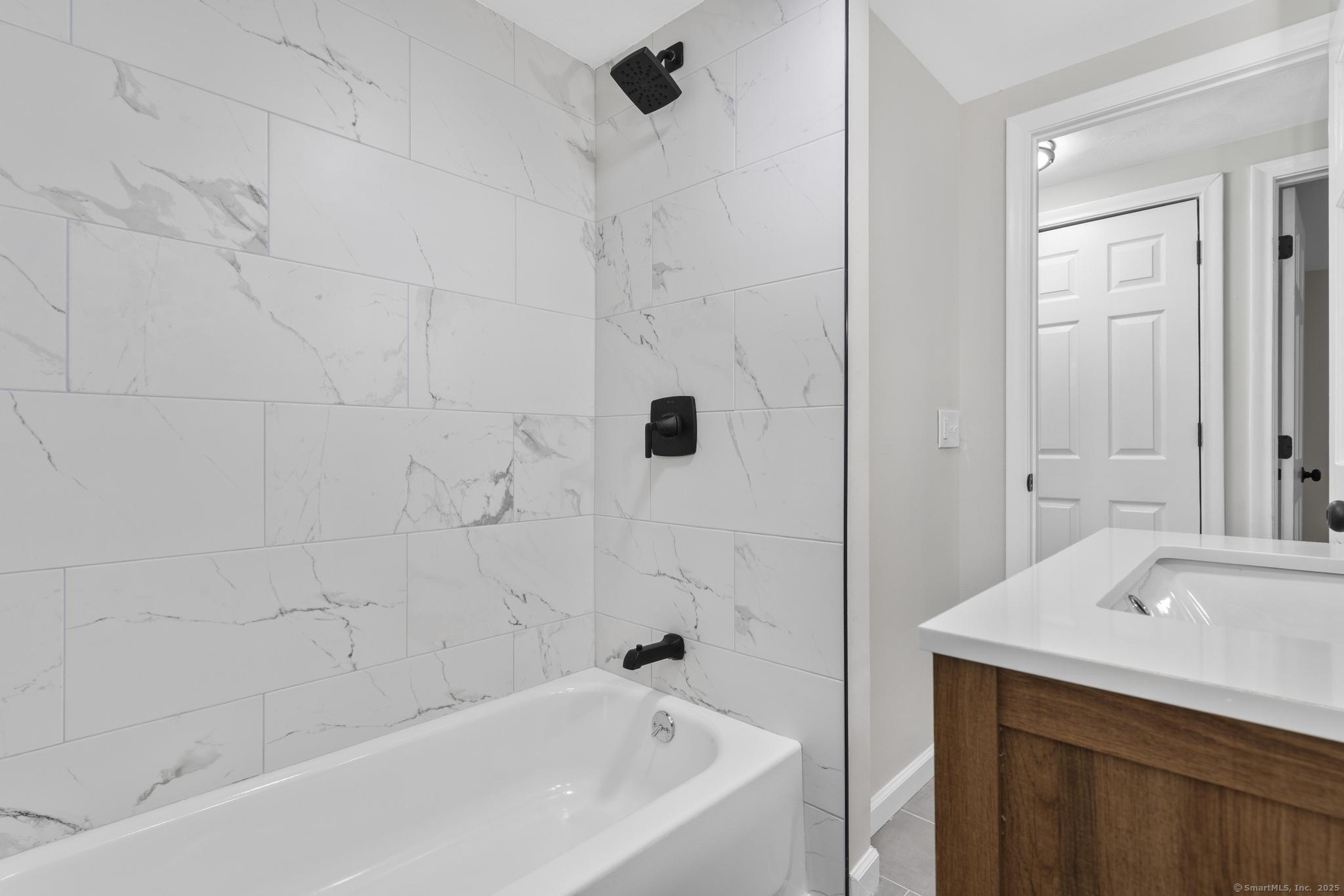43 Victor Street, East Haven, Connecticut image 19
