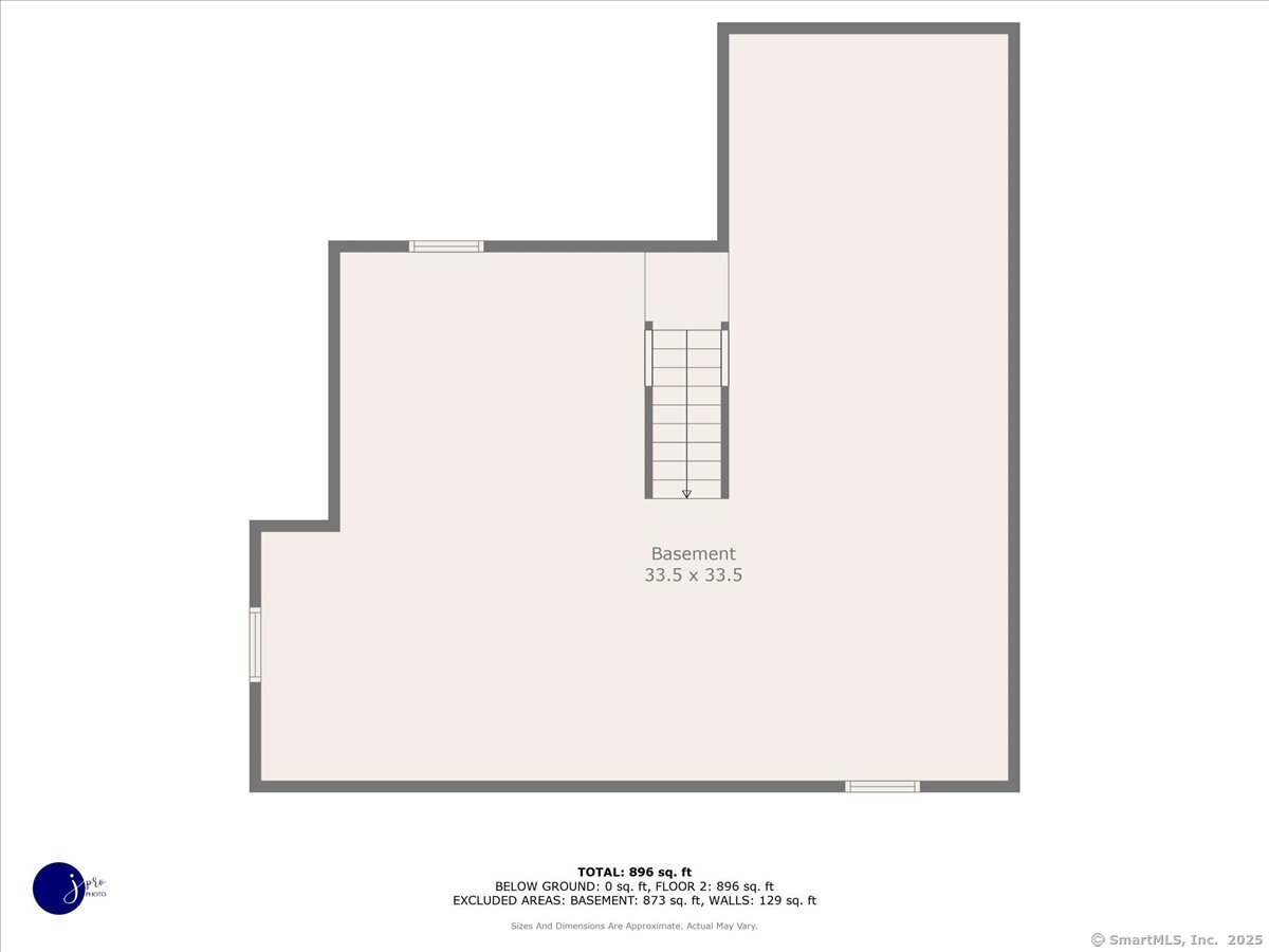 Southington, Connecticut 06489, United States, 2 Bedrooms Bedrooms, ,1 BathroomBathrooms,Residential,Pending,215053