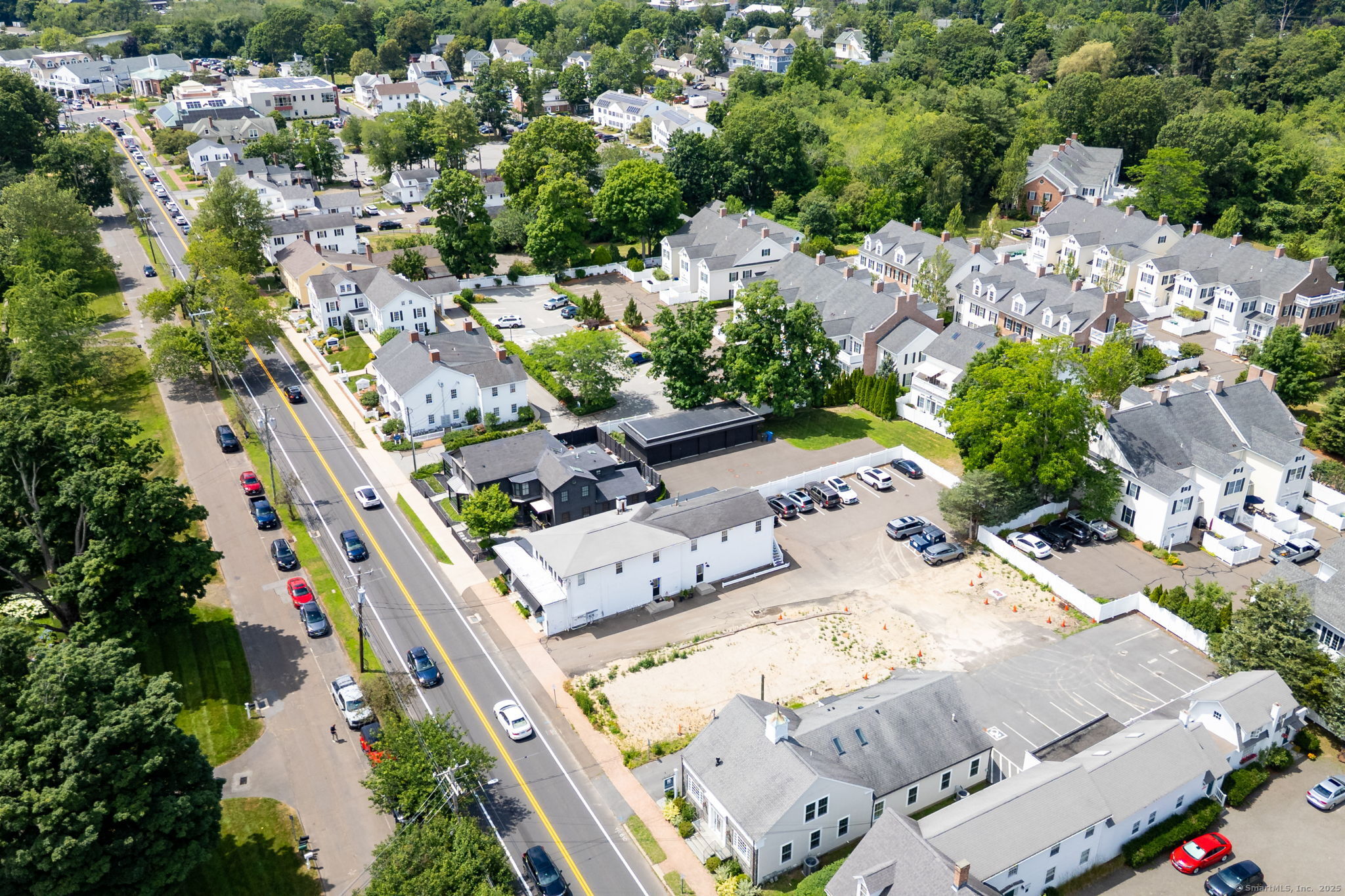 885 Boston Post Road