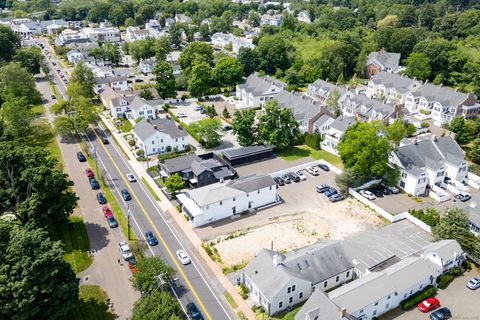 Tiny photo for 885 Boston Post Road, Madison, CT 06443 (MLS # 24168048)