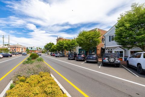 Tiny photo for 885 Boston Post Road, Madison, CT 06443 (MLS # 24168048)