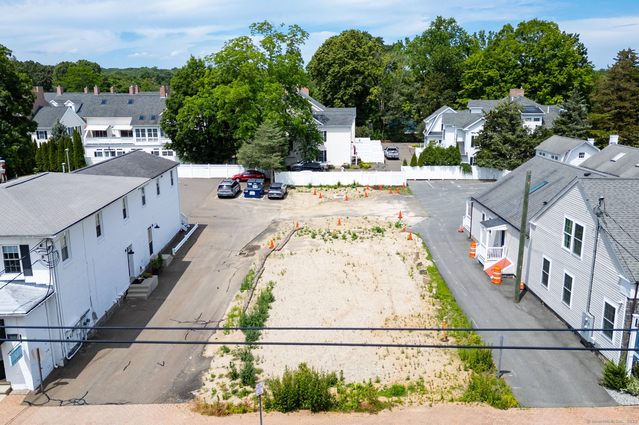 885 Boston Post Road