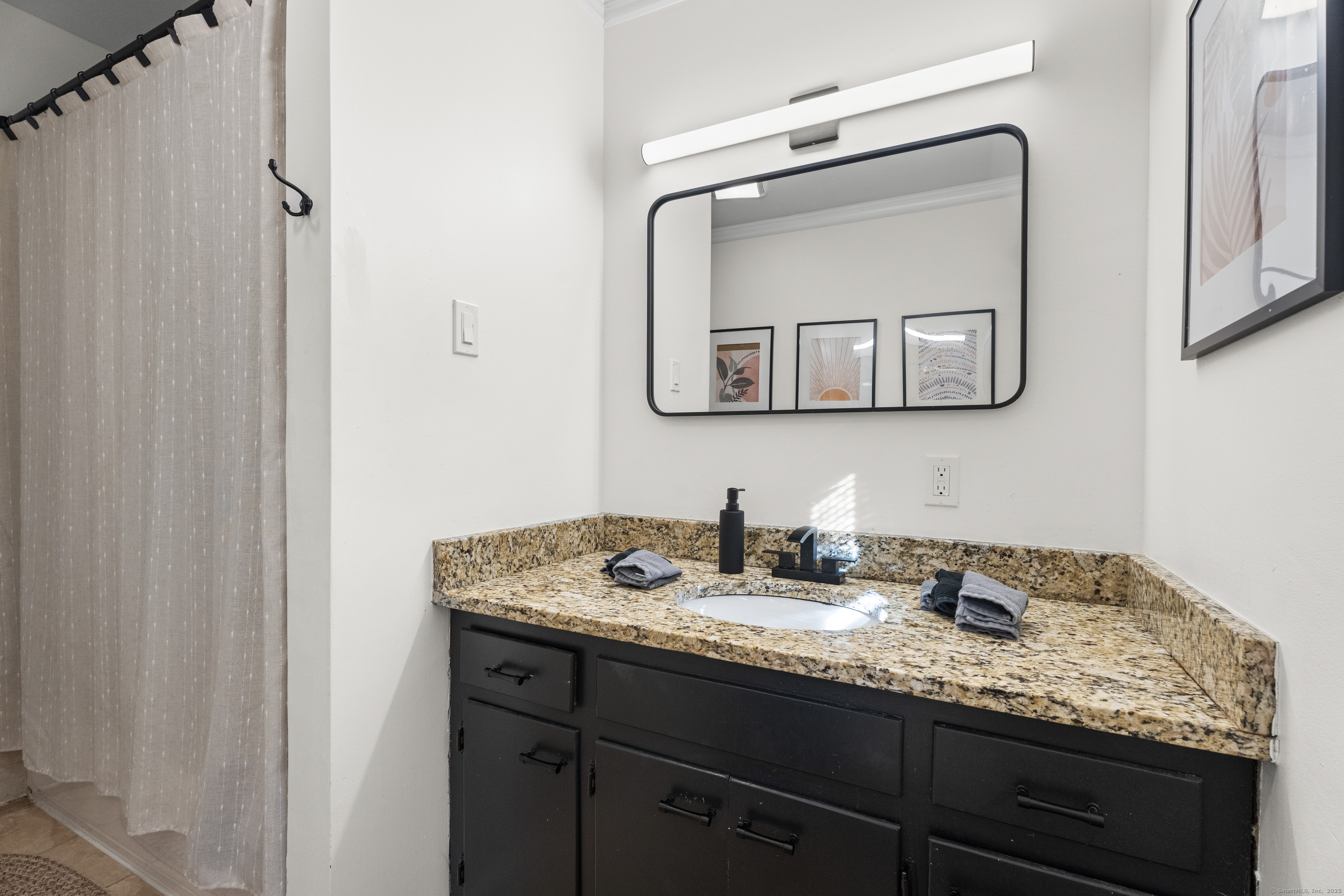 15 Elrin Place, New London, Connecticut image 23