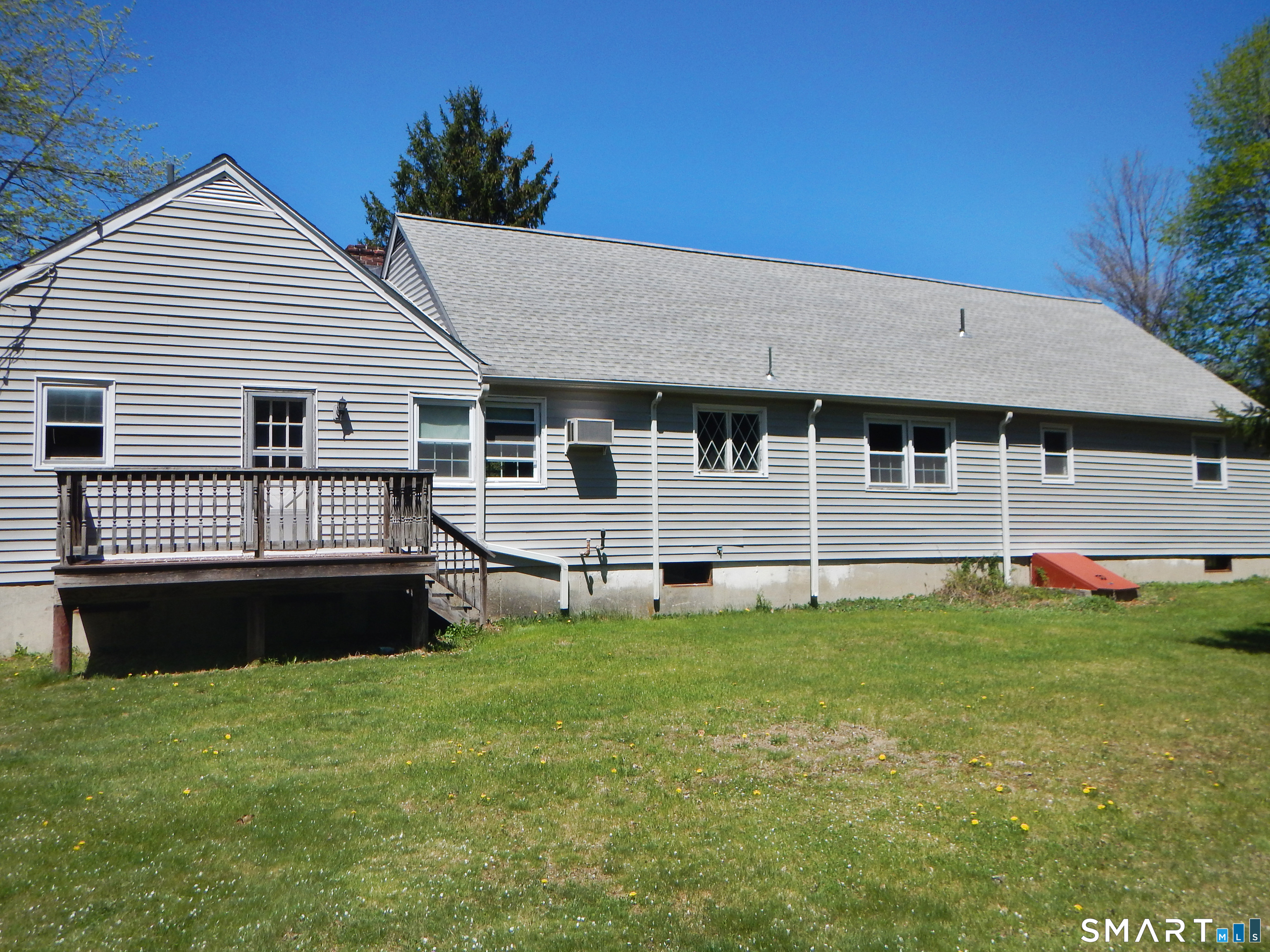 1 Hunting Ridge Road