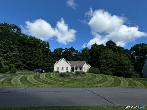 Photo of 4 N Ridge Drive, Cromwell, CT 06416 (MLS # 24153576)