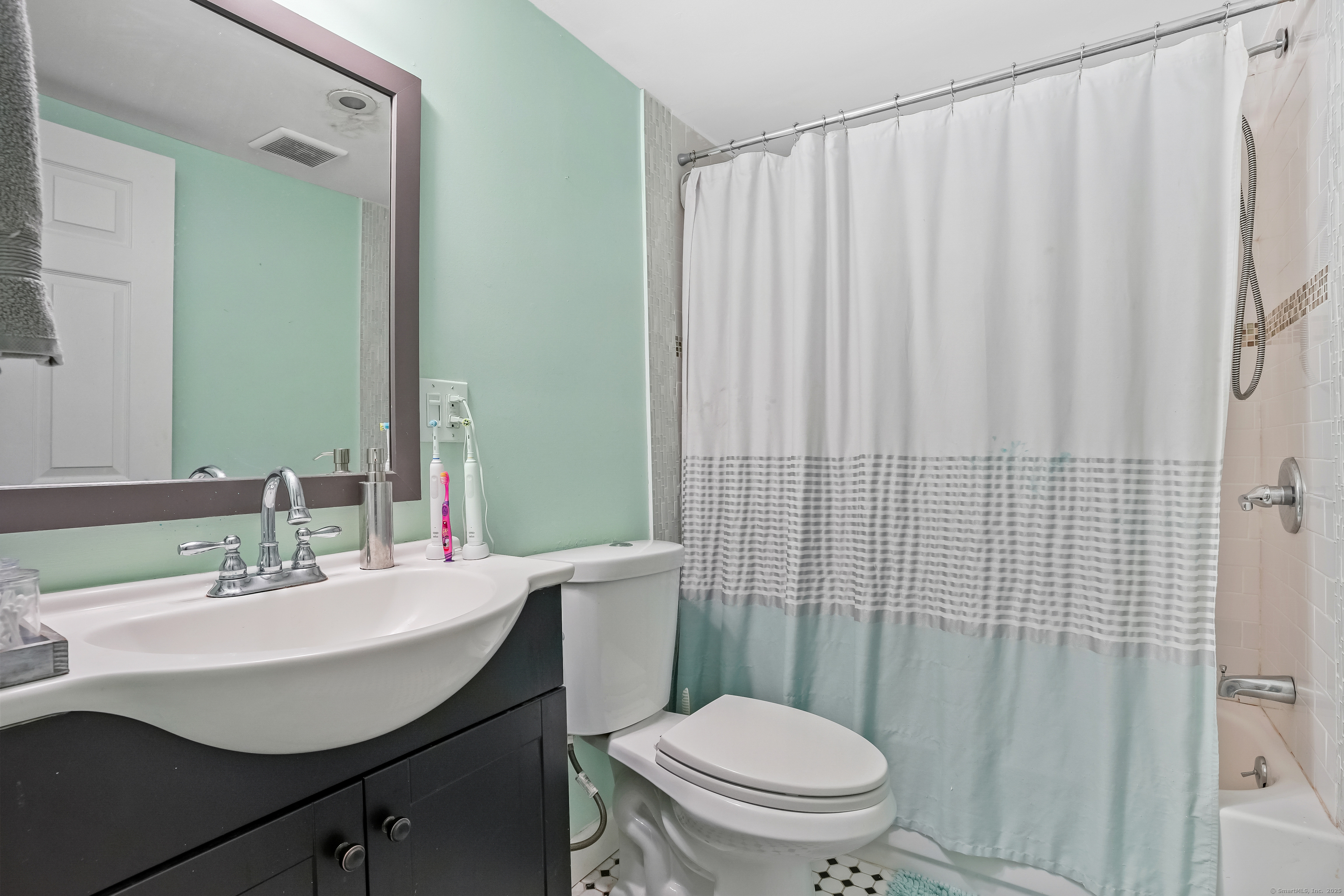 25 Platt Place, Bridgeport, Connecticut image 22
