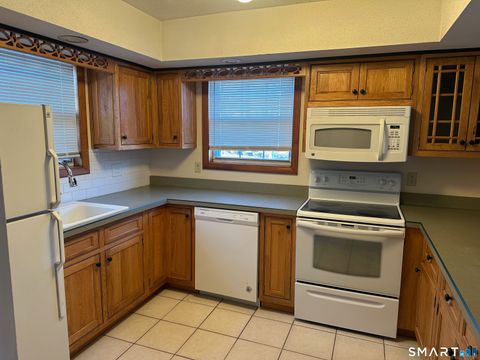 Tiny photo for 100 Misty Meadow Lane #100, South Windsor, CT 06074 (MLS # 24159067)