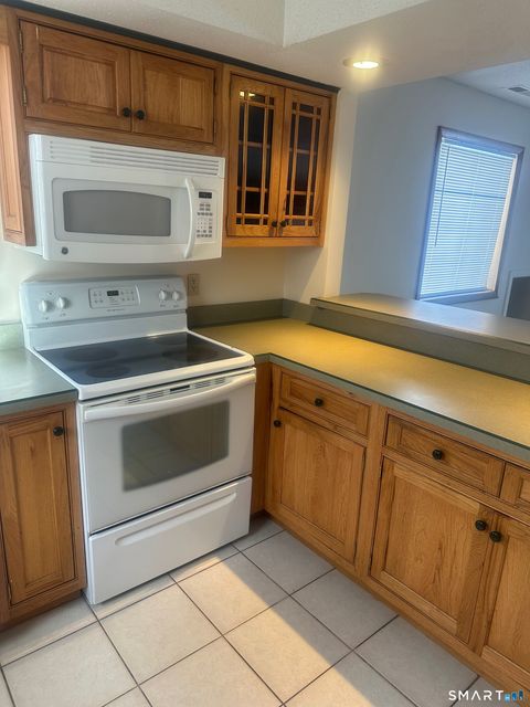 Tiny photo for 100 Misty Meadow Lane #100, South Windsor, CT 06074 (MLS # 24159067)