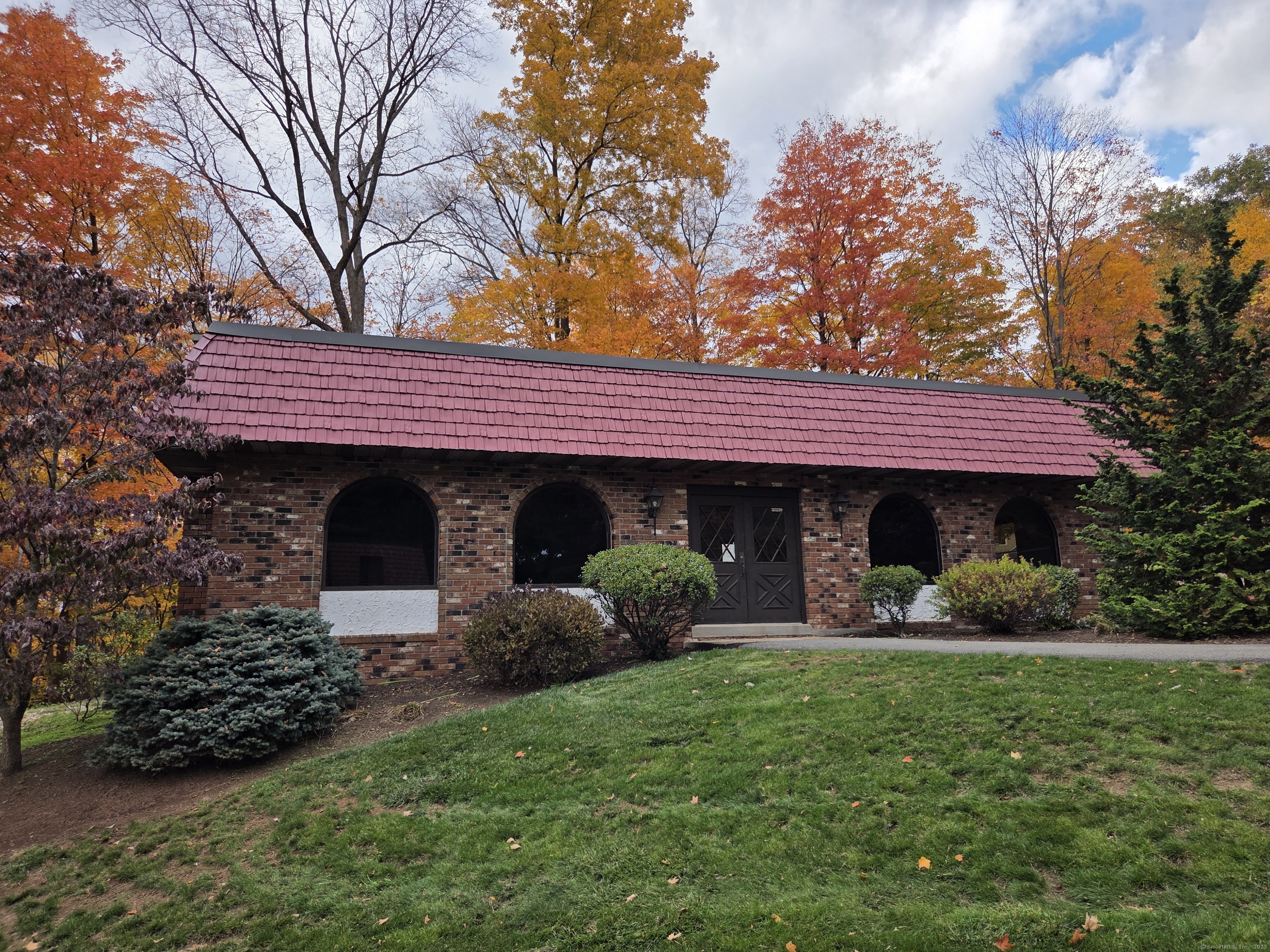 35 Woodsedge Drive APT 4C