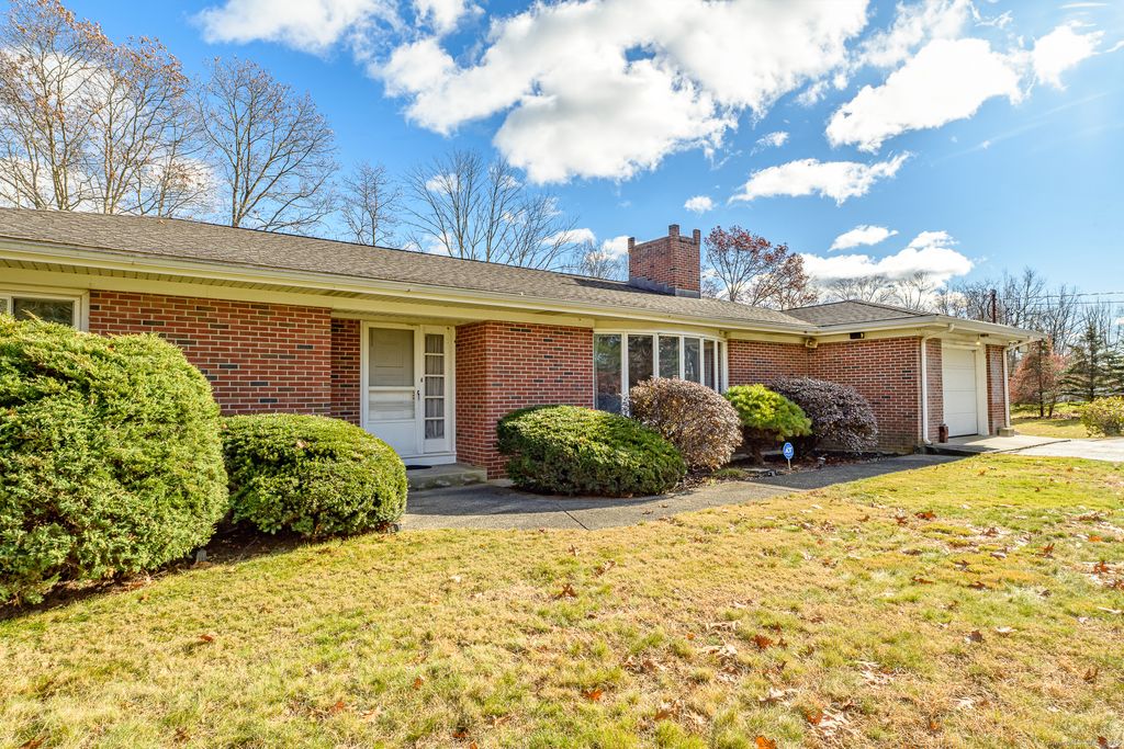 Photo of 1436 North Road, Killingly, CT 06241 (MLS # 24142545)