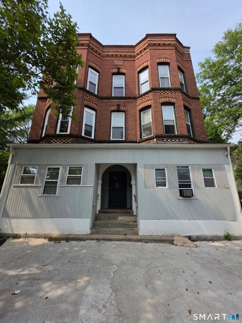 Multifamily For Sale - 767 Congress Avenue<br/> New Haven, CT 06519