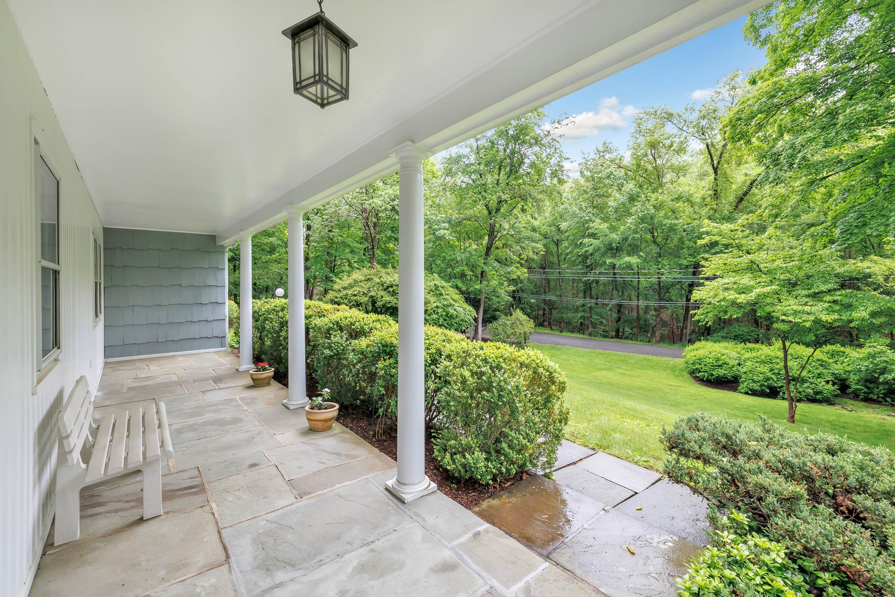 6 Rivergate Woods