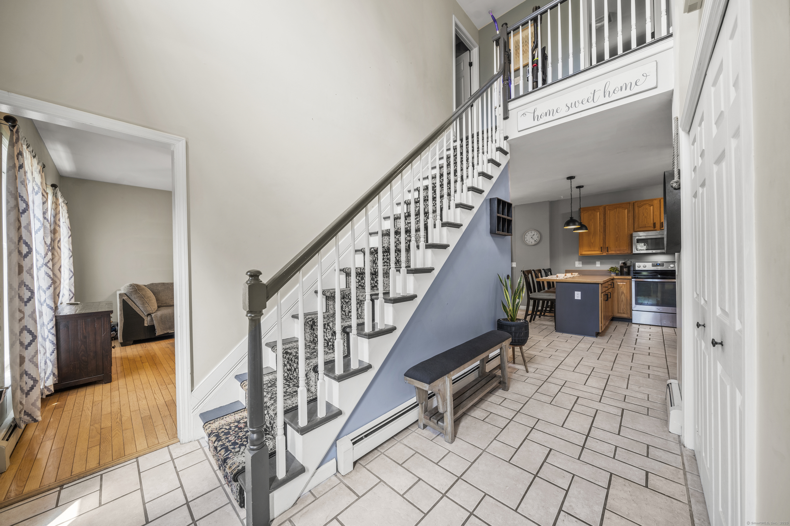 8 Huntington Drive