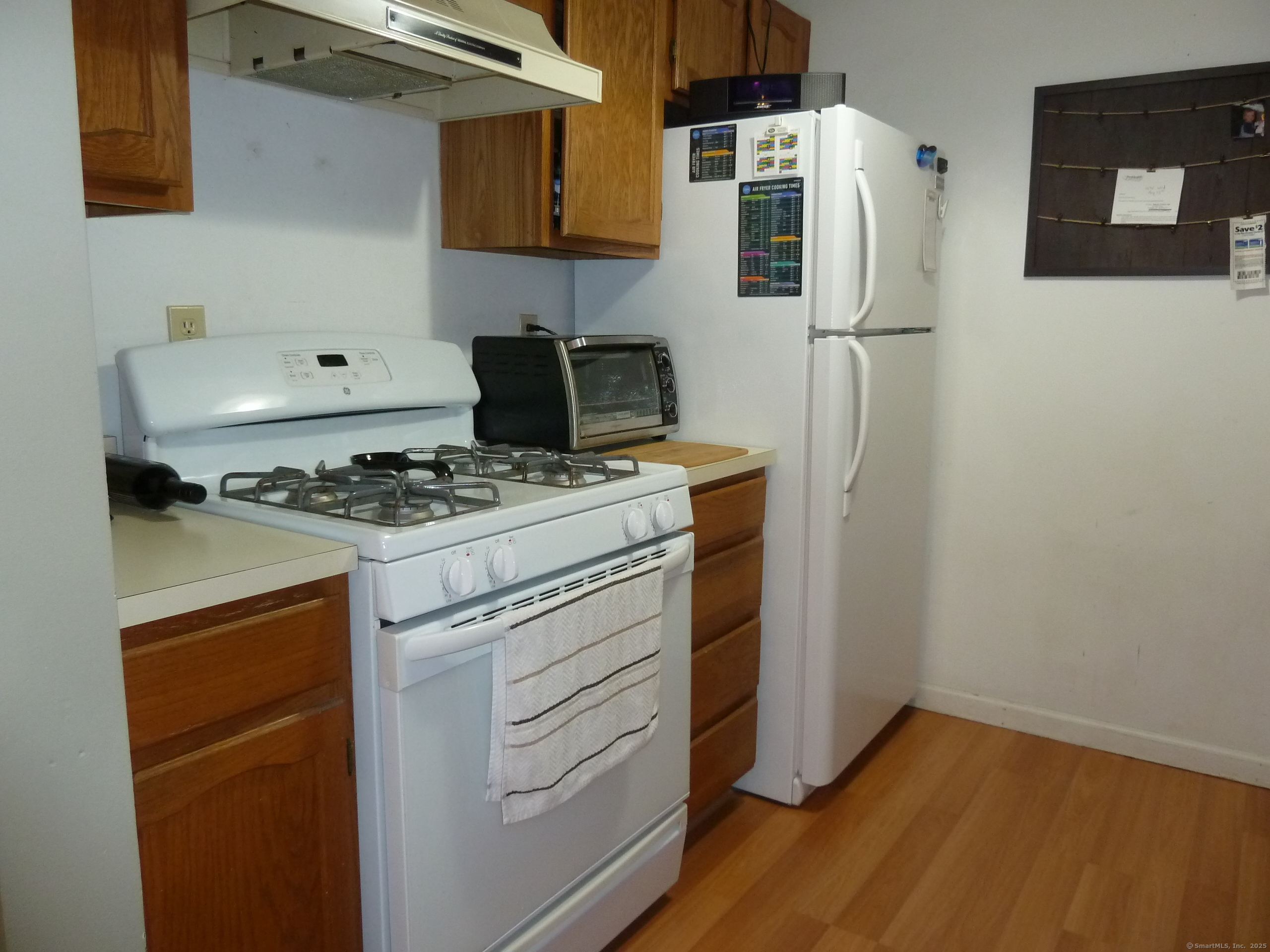 108 Berkshire Oval #108, Torrington, Connecticut image 4