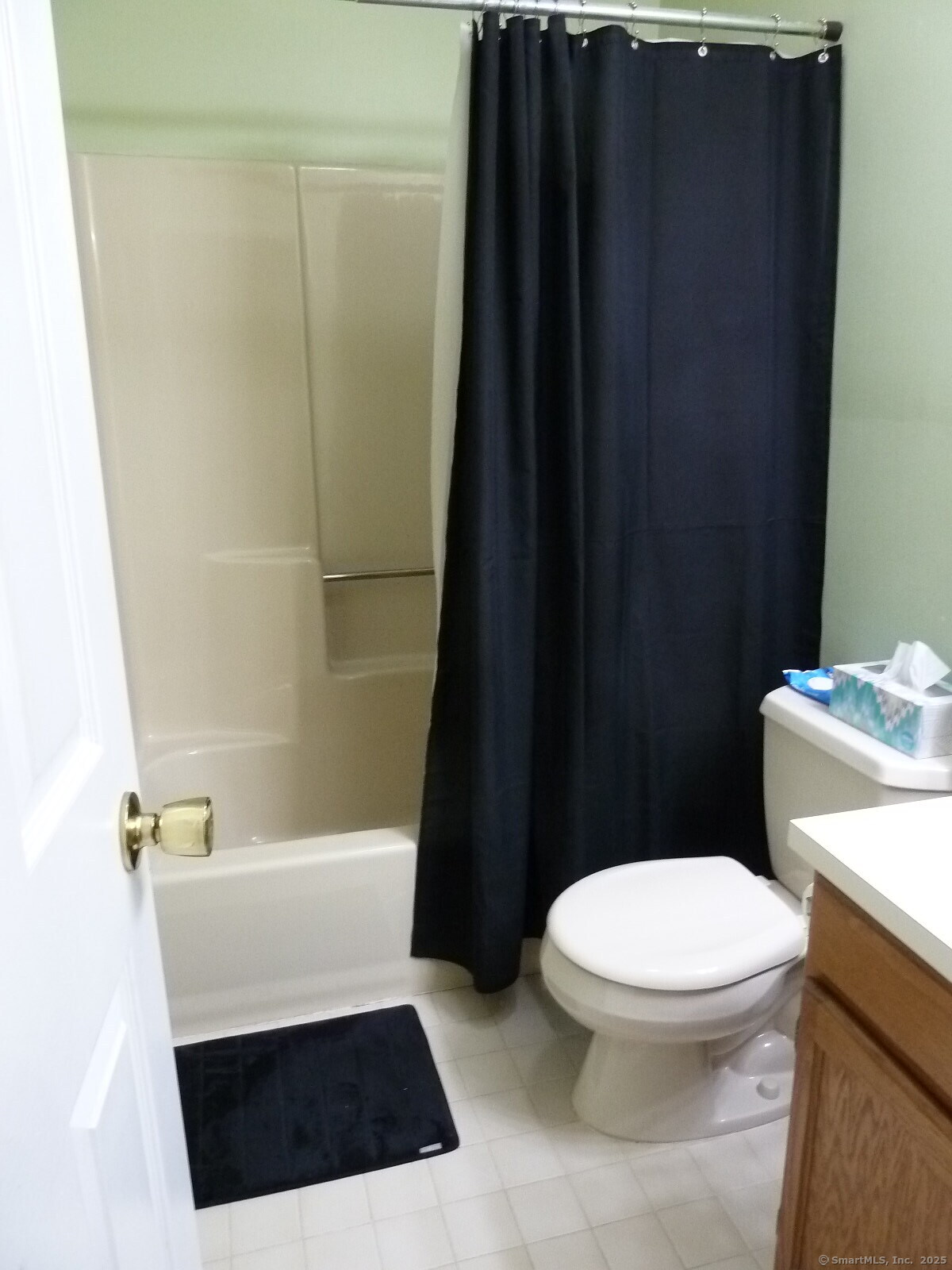 108 Berkshire Oval #108, Torrington, Connecticut image 9