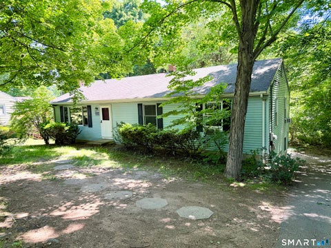 Homes For Sale - 77 Evergreen Avenue<br/> Hamden, CT 06518