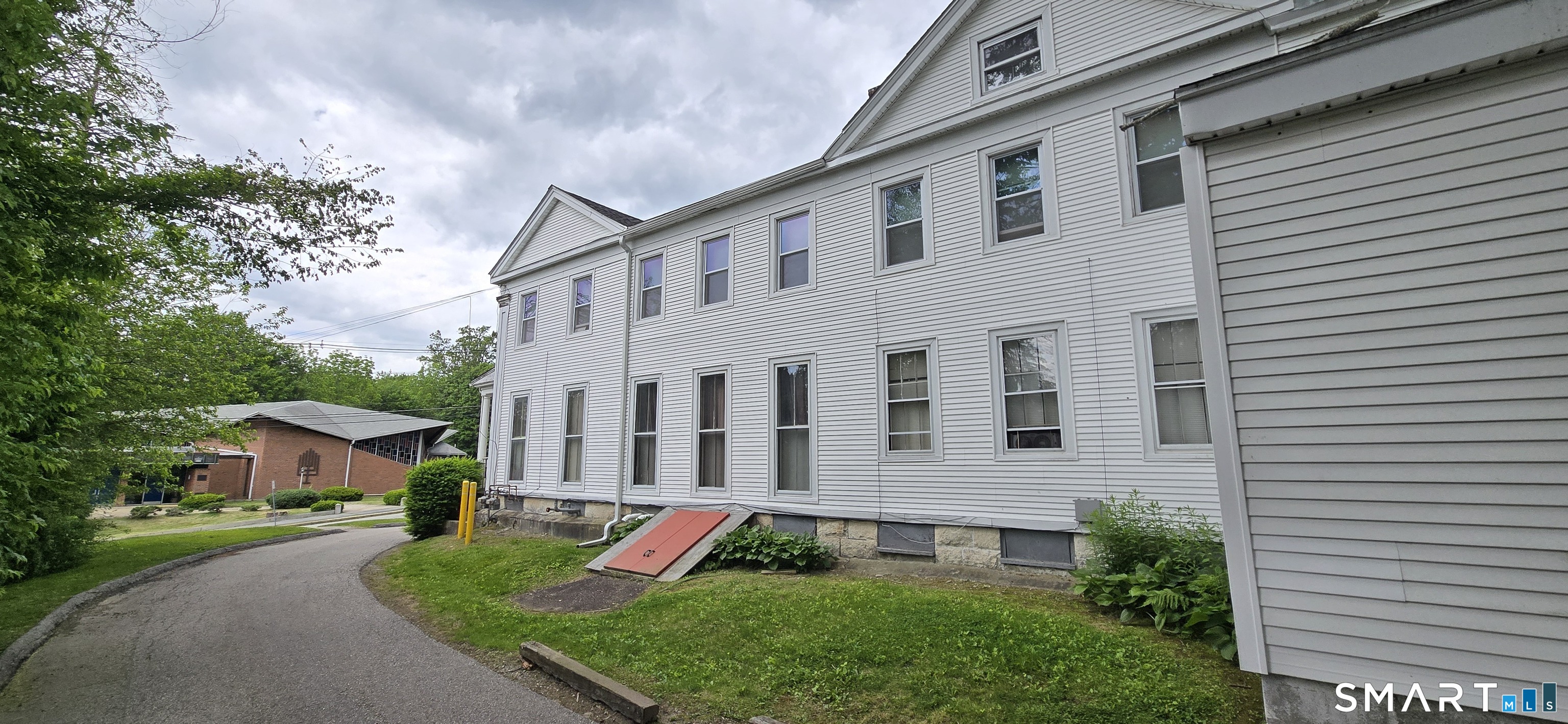 7 Broad Street