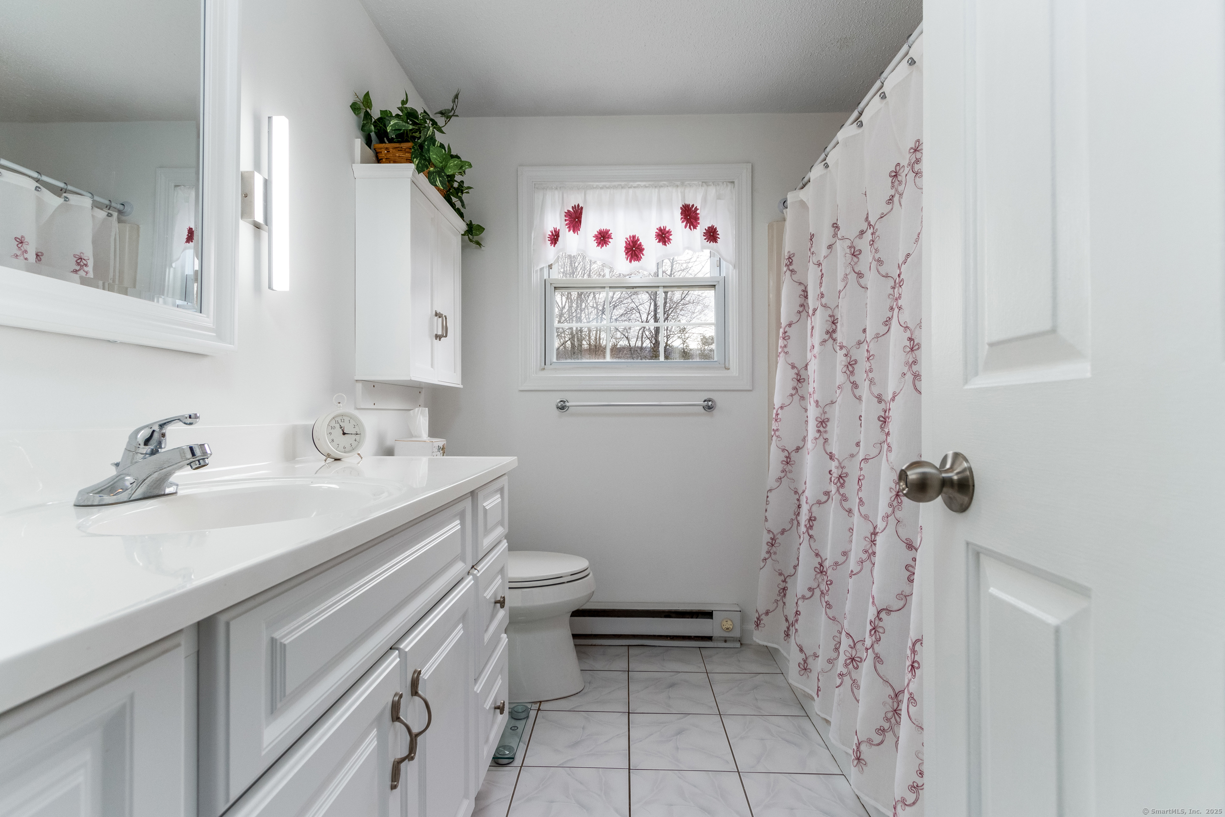 27 Seneca Drive, Meriden, Connecticut image 22