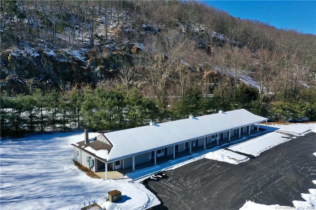 1030 Federal Road 301