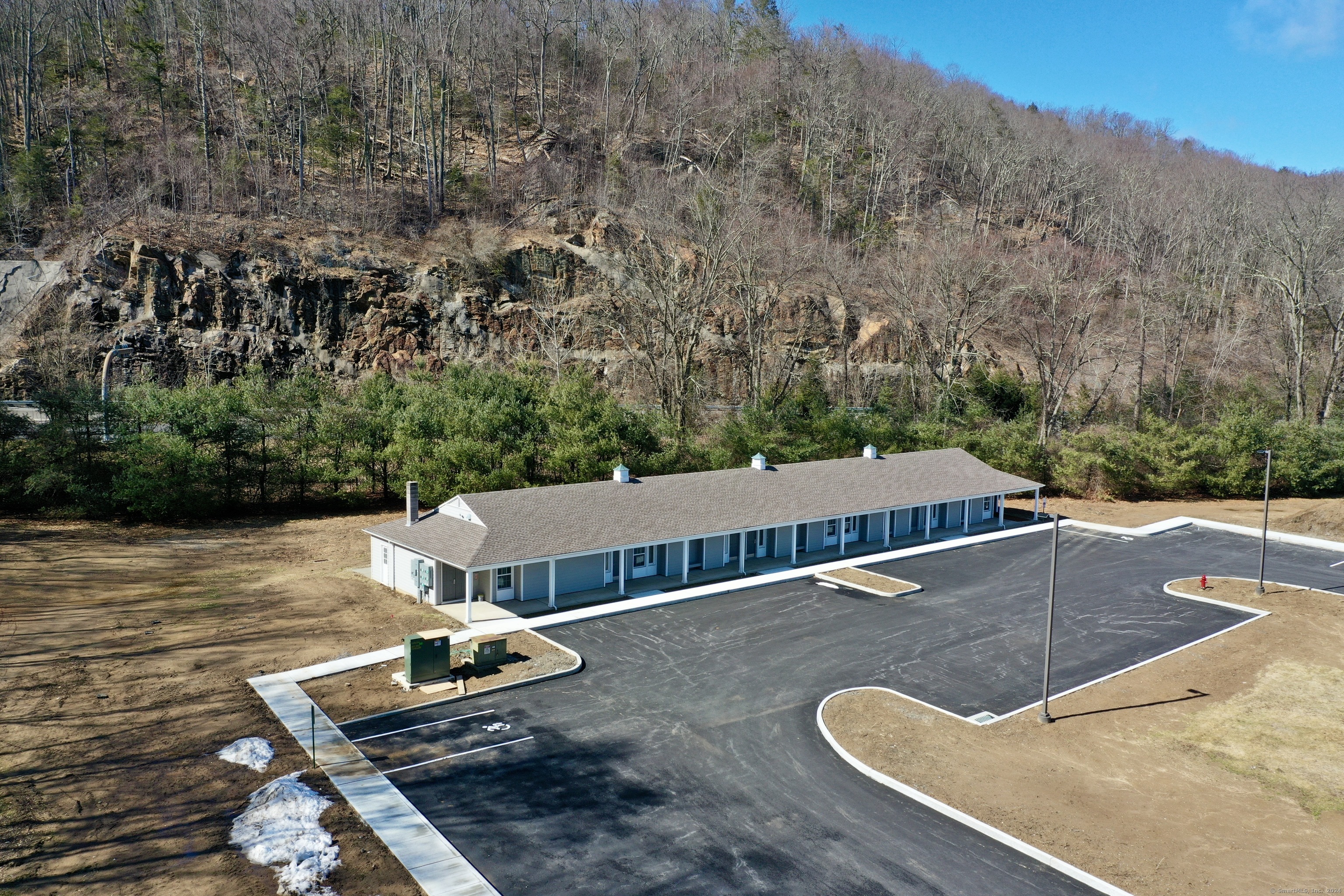 1030 Federal Road 301