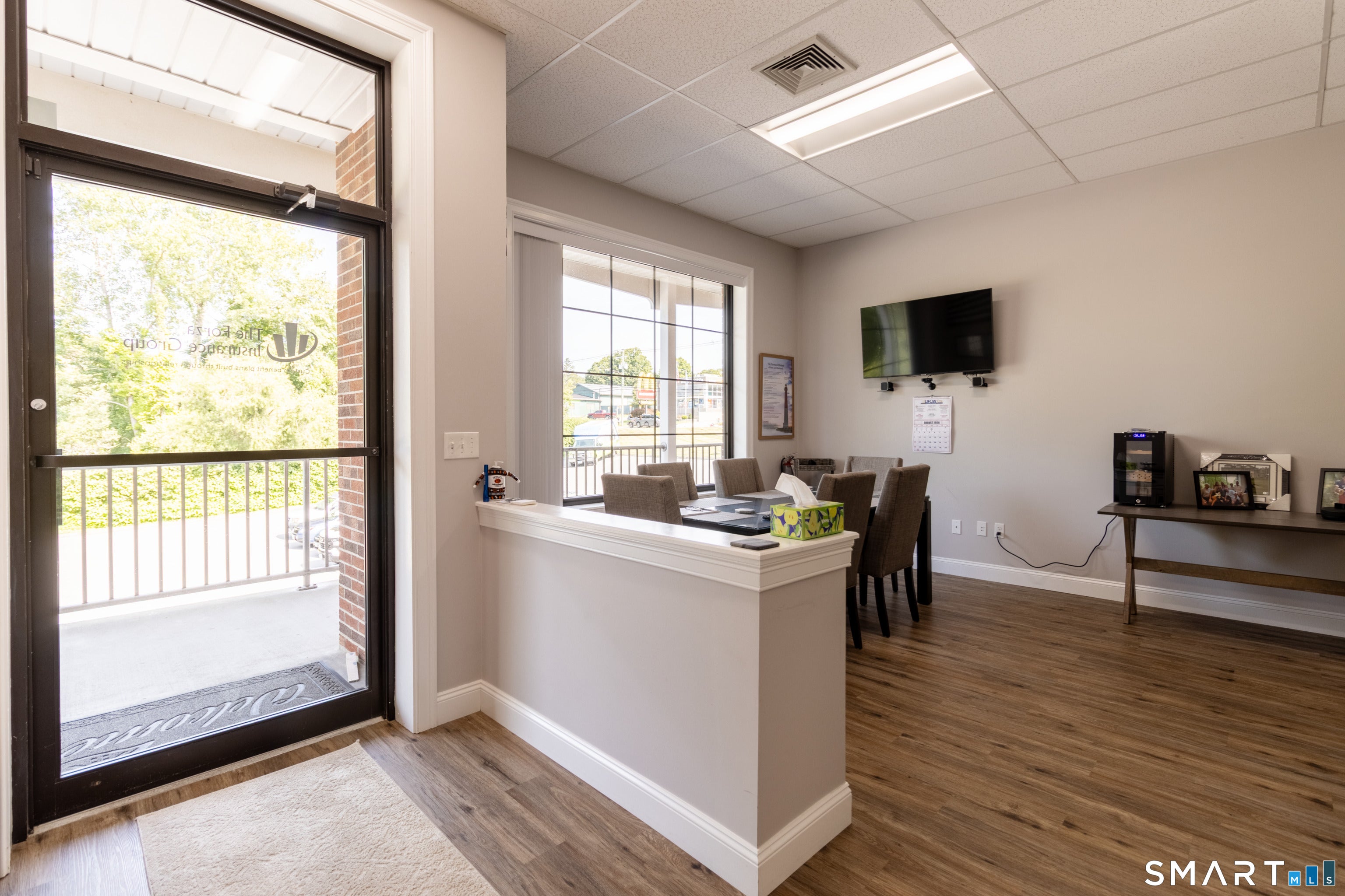 392 South Main Street 6