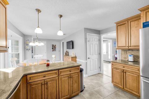 Tiny photo for 9 Coachmen Lane, Newington, CT 06111 (MLS # 24134689)
