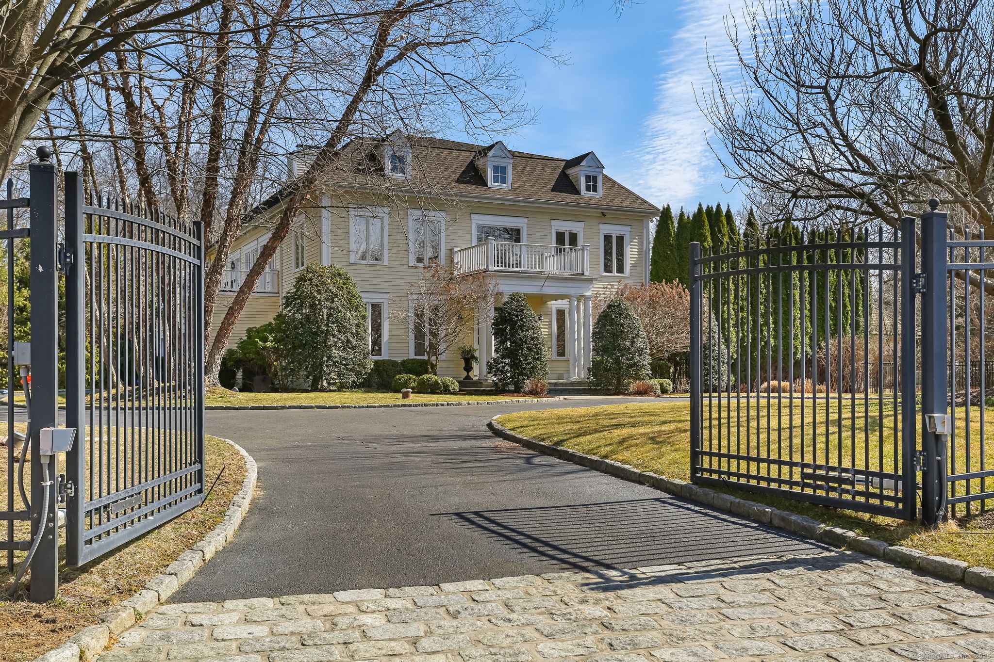 Property for Sale at Jessica Lane, Fairfield, Connecticut - Bedrooms: 5 
Bathrooms: 5 
Rooms: 10  - $2,587,000