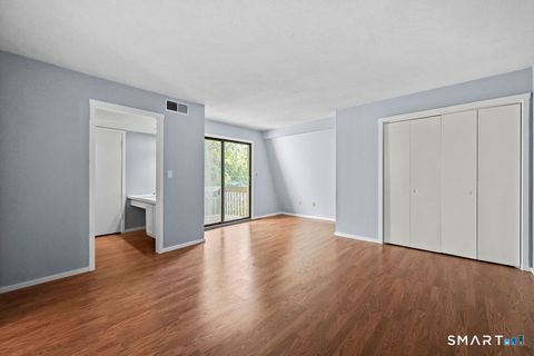 Tiny photo for 6 Heritage Drive #6, Avon, CT 06001 (MLS # 24171629)