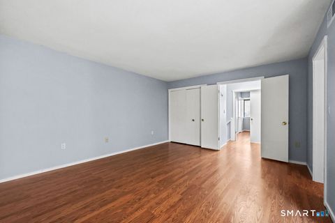 Tiny photo for 6 Heritage Drive #6, Avon, CT 06001 (MLS # 24171629)