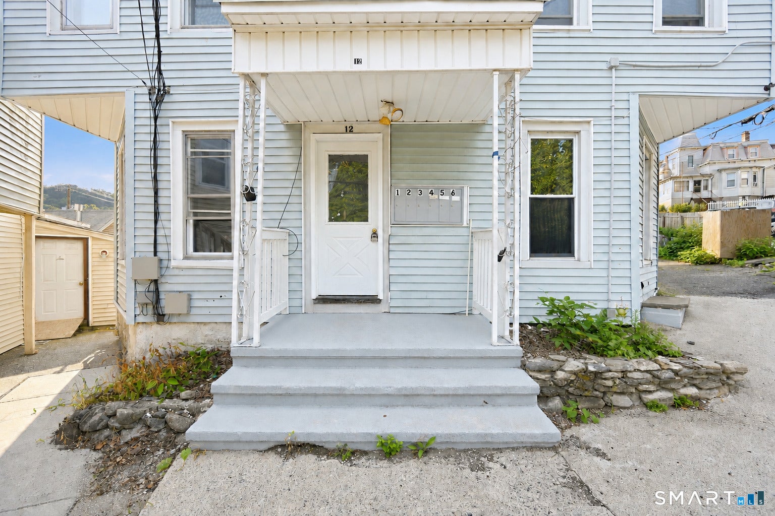 12 Aetna Street