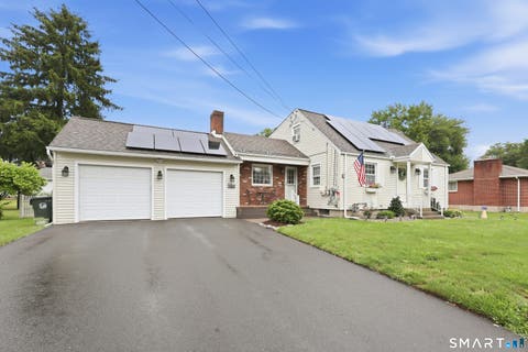Photo of 142 Nicholson Street, Newington, CT 06111 (MLS # 24191845)