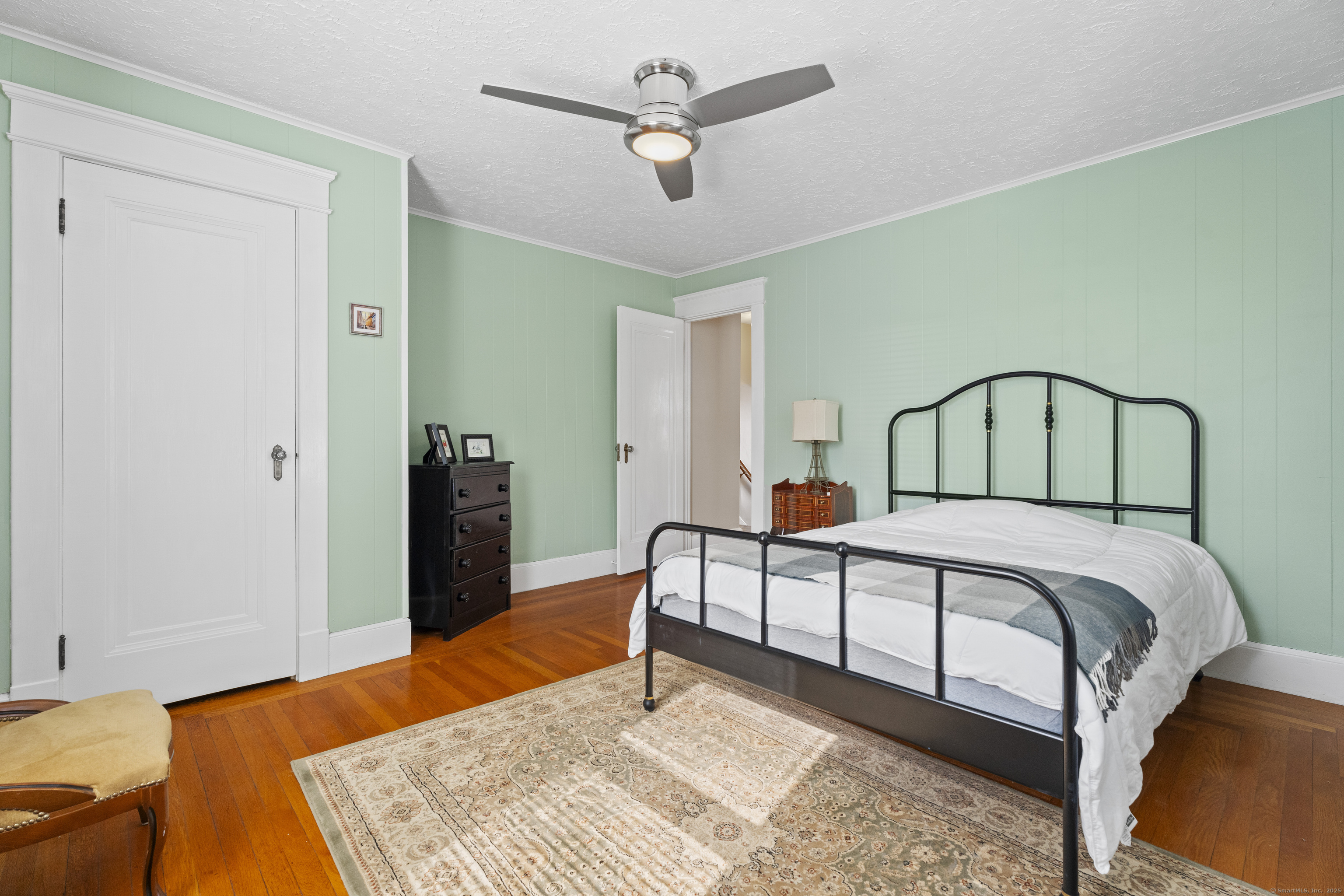 27 Maplewood Road, New Haven, Connecticut image 32