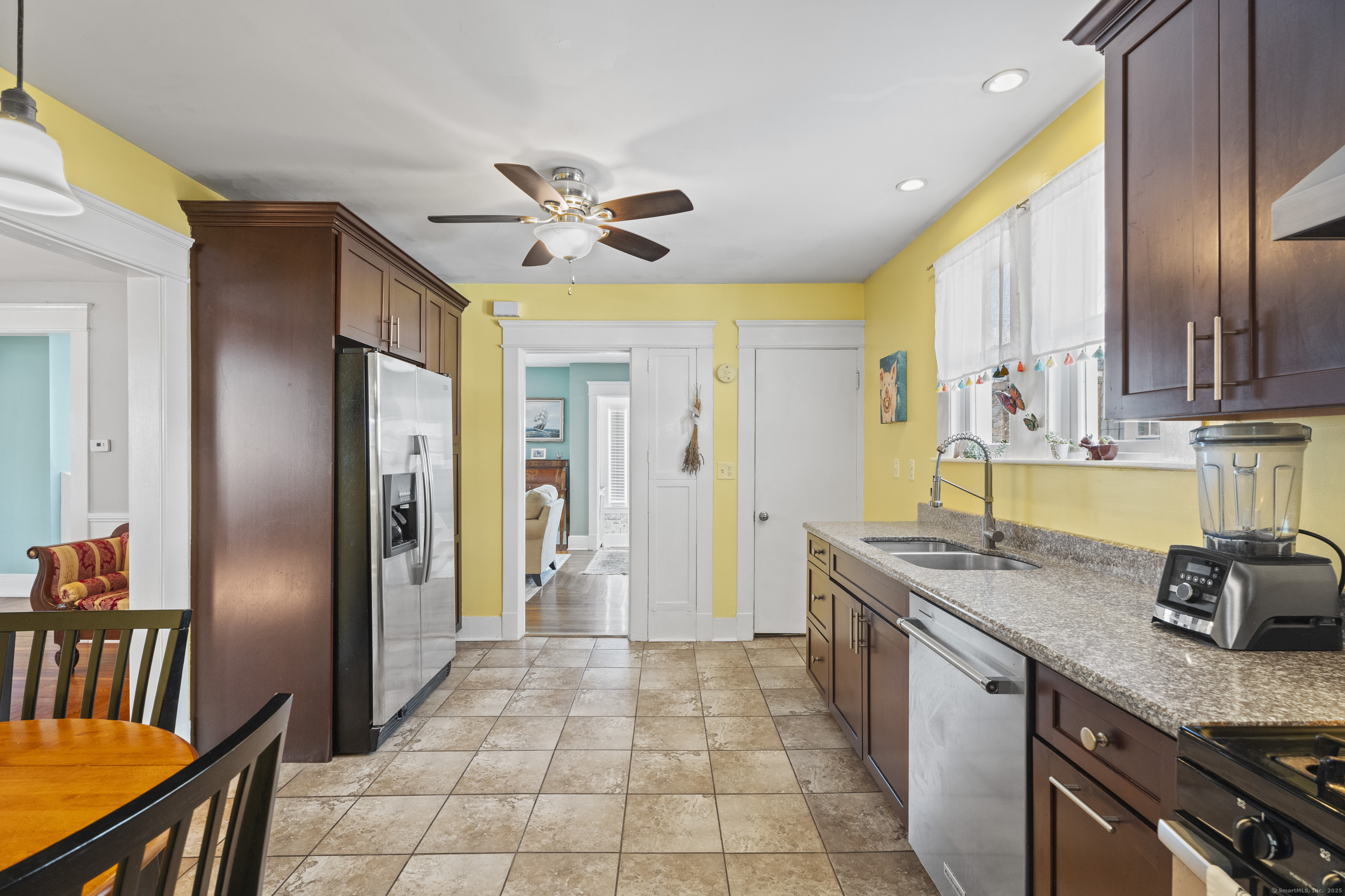 27 Maplewood Road, New Haven, Connecticut image 14