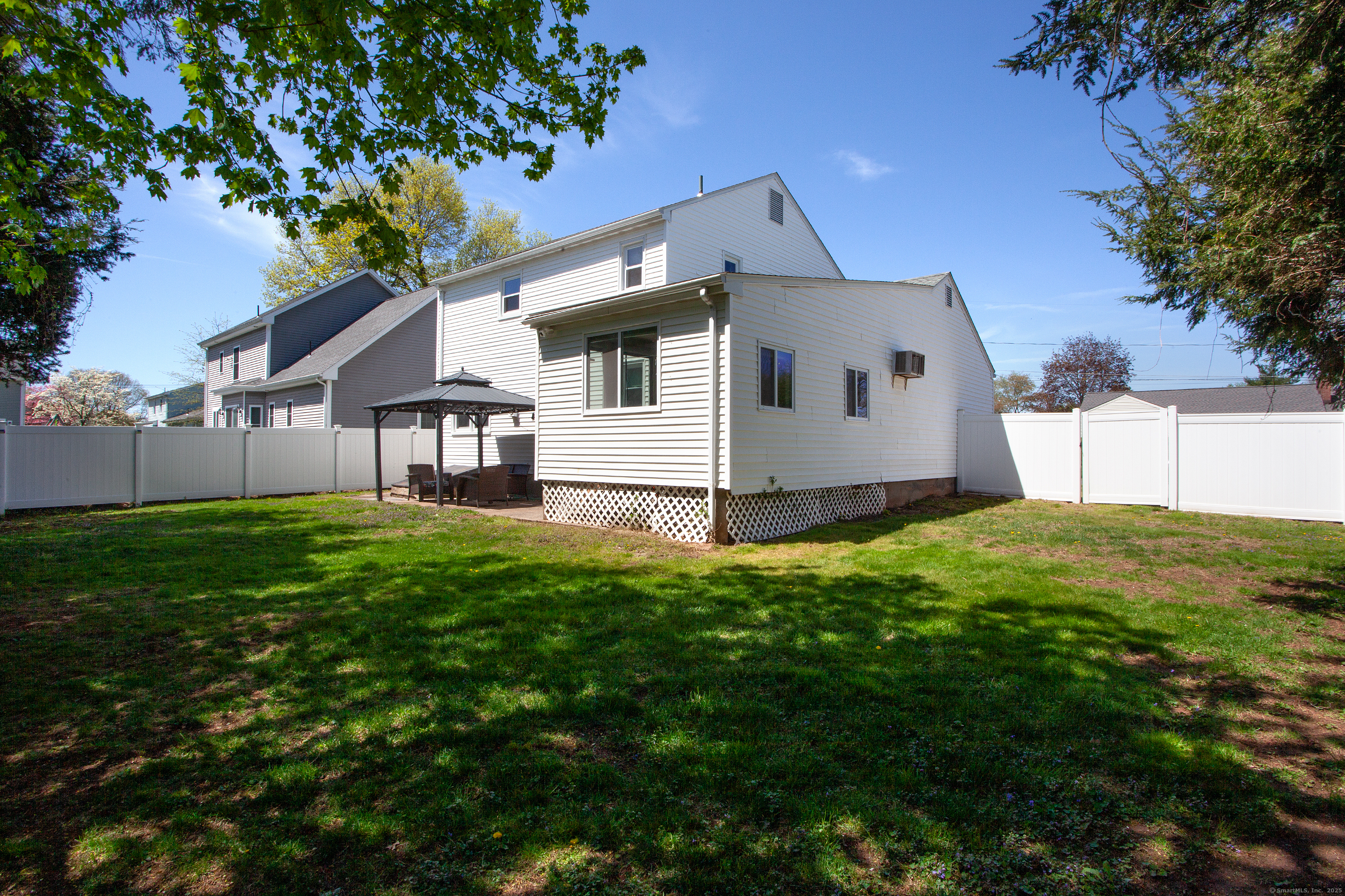 19 Pine Street, Newington, Connecticut image 35