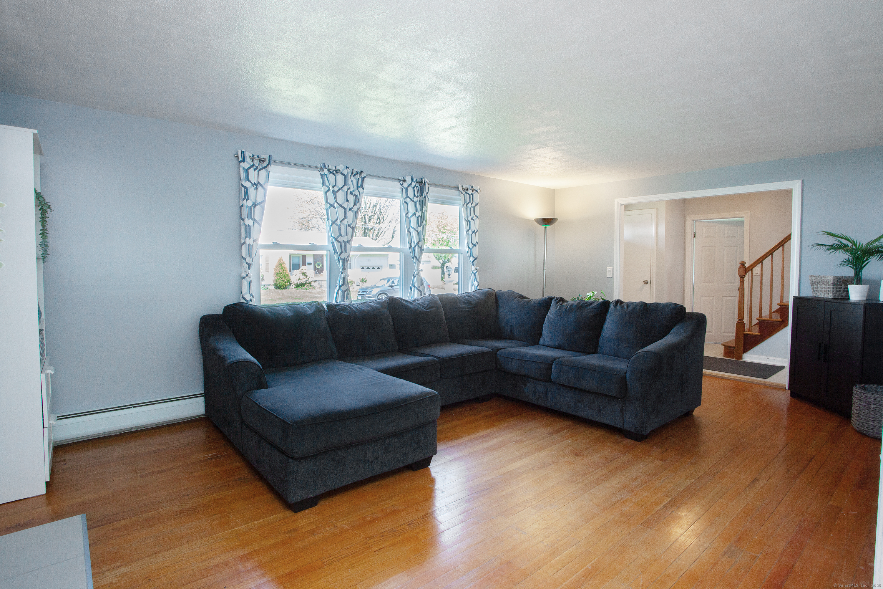 19 Pine Street, Newington, Connecticut image 5