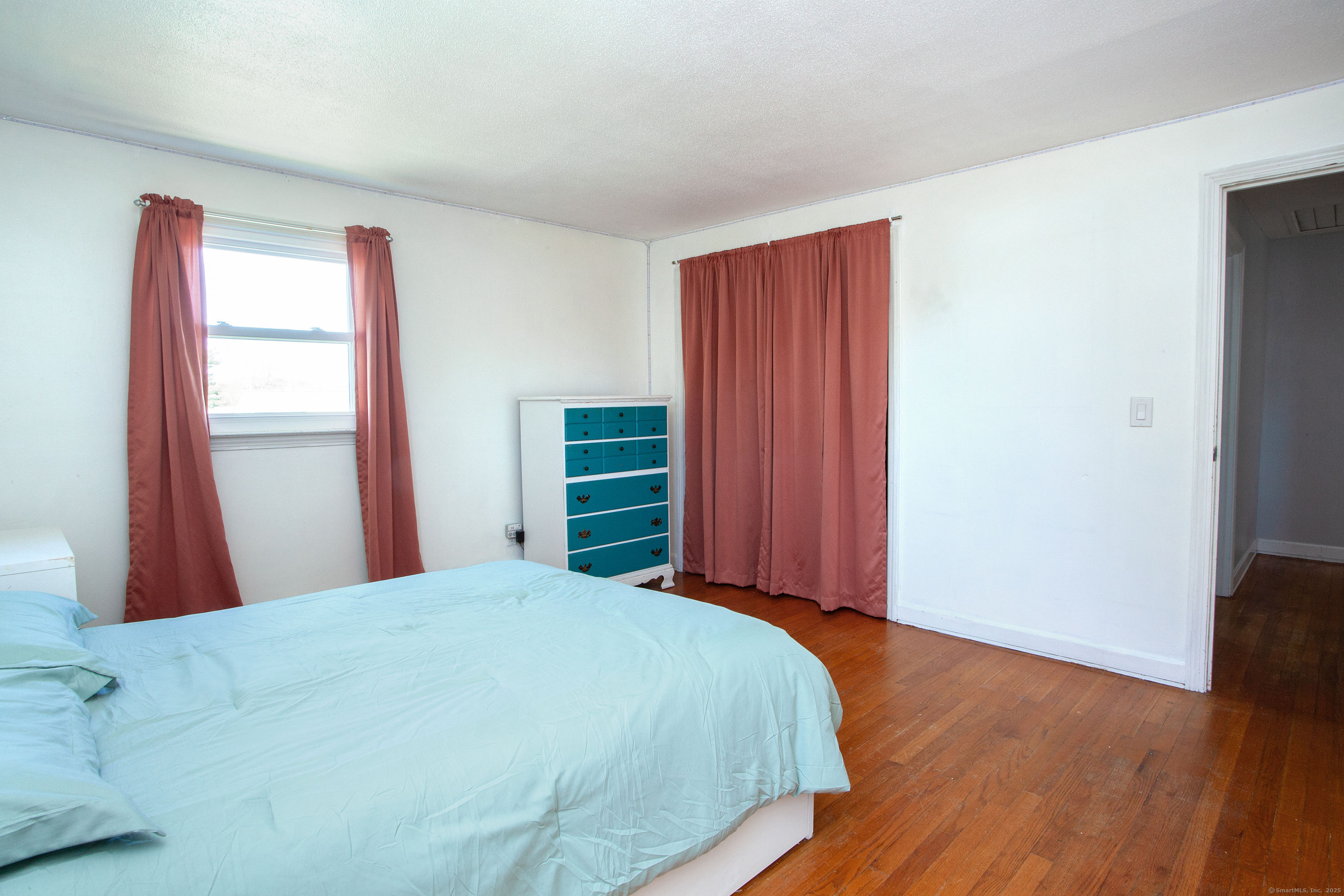 19 Pine Street, Newington, Connecticut image 25