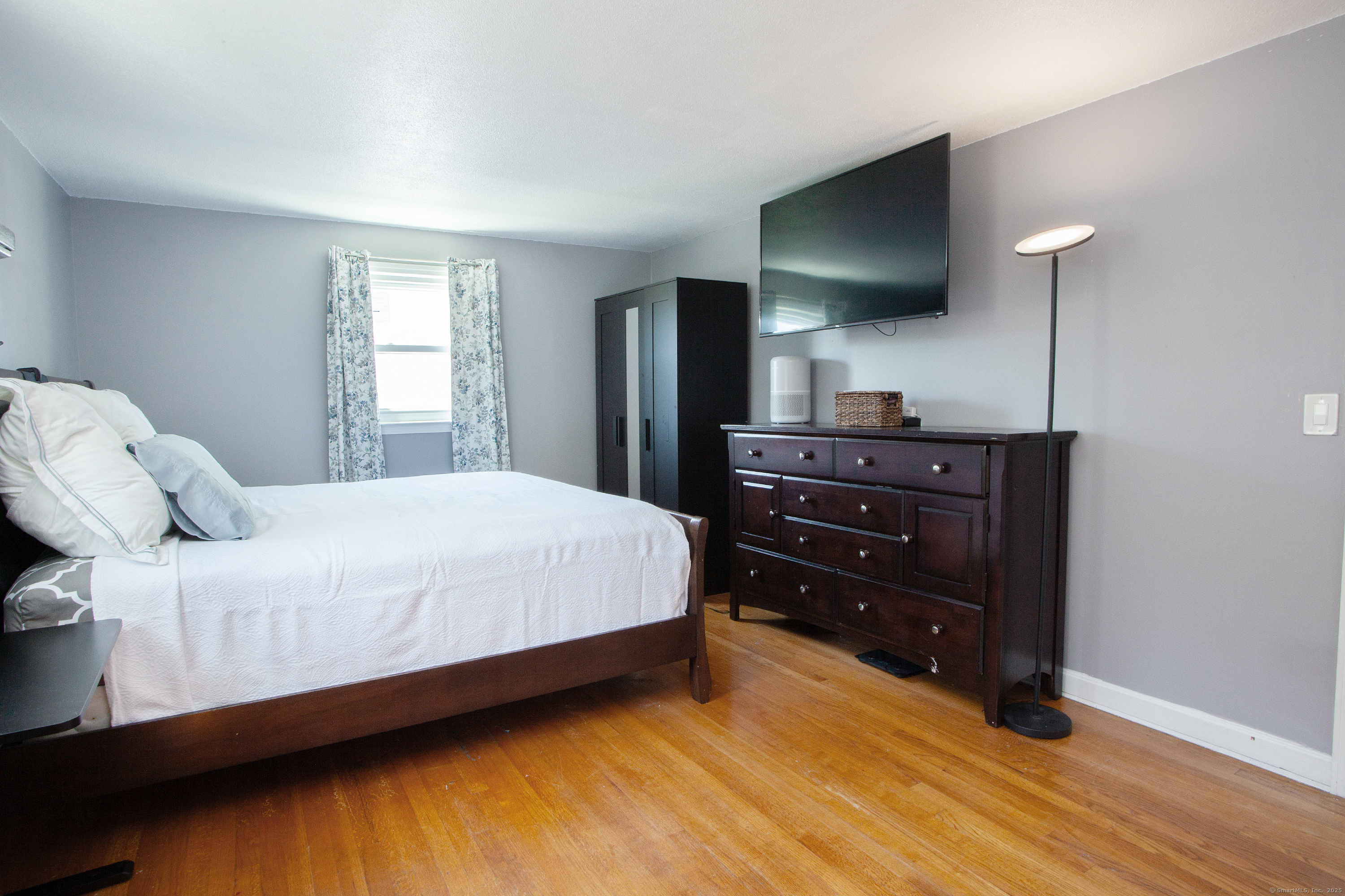 19 Pine Street, Newington, Connecticut image 21