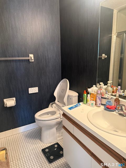 Tiny photo for 8 Crossroads Lane #8, Avon, CT 06001 (MLS # 24154727)