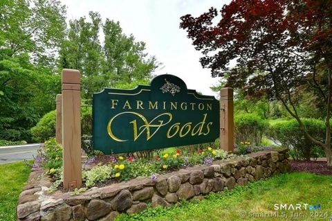 8 Crossroads Lane 8 Avon CT 06001