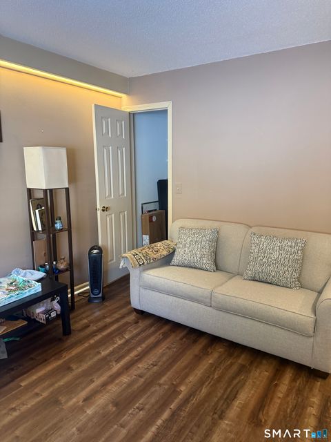 Tiny photo for 8 Crossroads Lane #8, Avon, CT 06001 (MLS # 24154727)