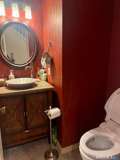 Tiny photo for 8 Crossroads Lane #8, Avon, CT 06001 (MLS # 24154727)