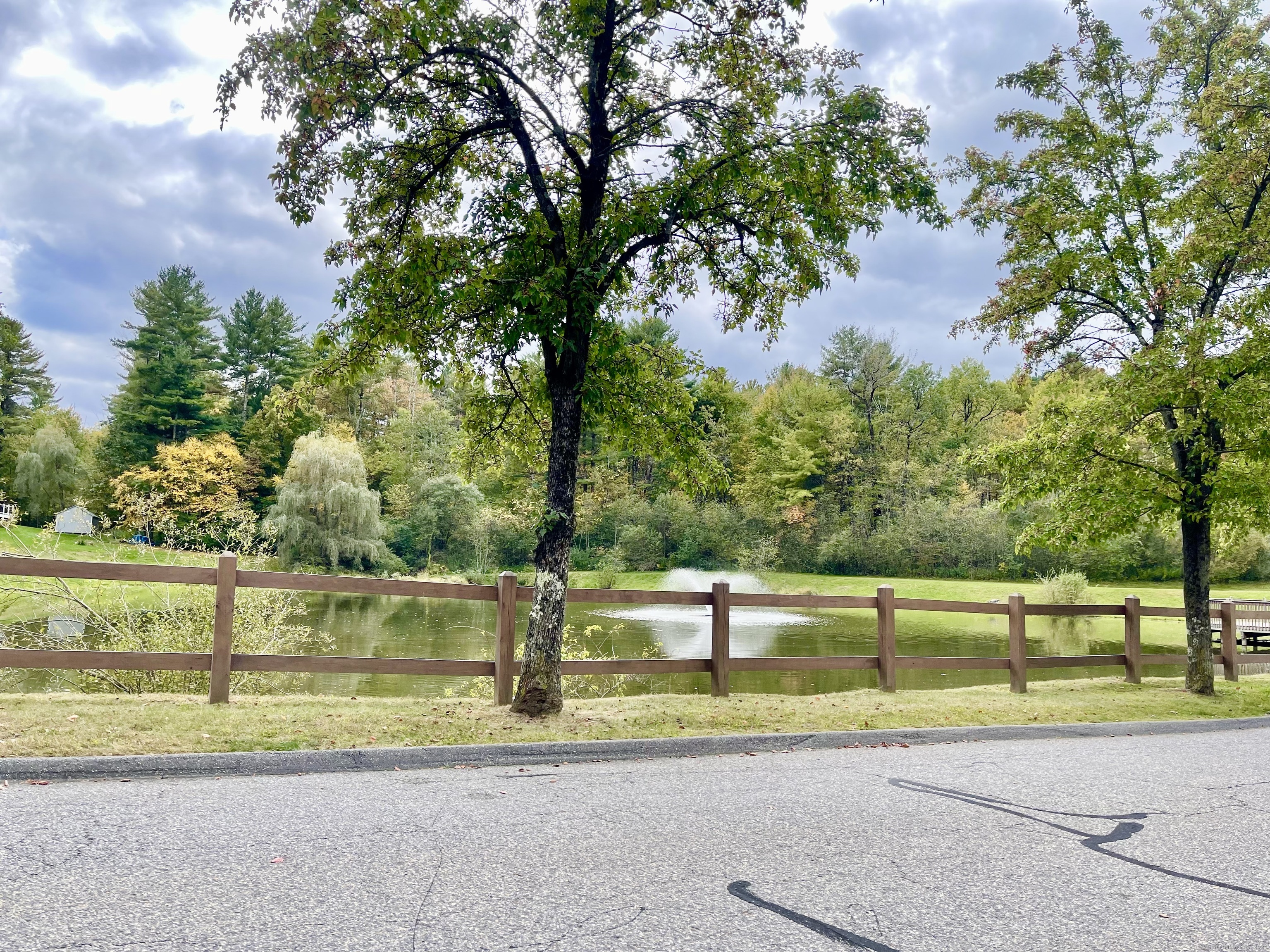 20 Chatam Lane, Torrington, Connecticut image 39