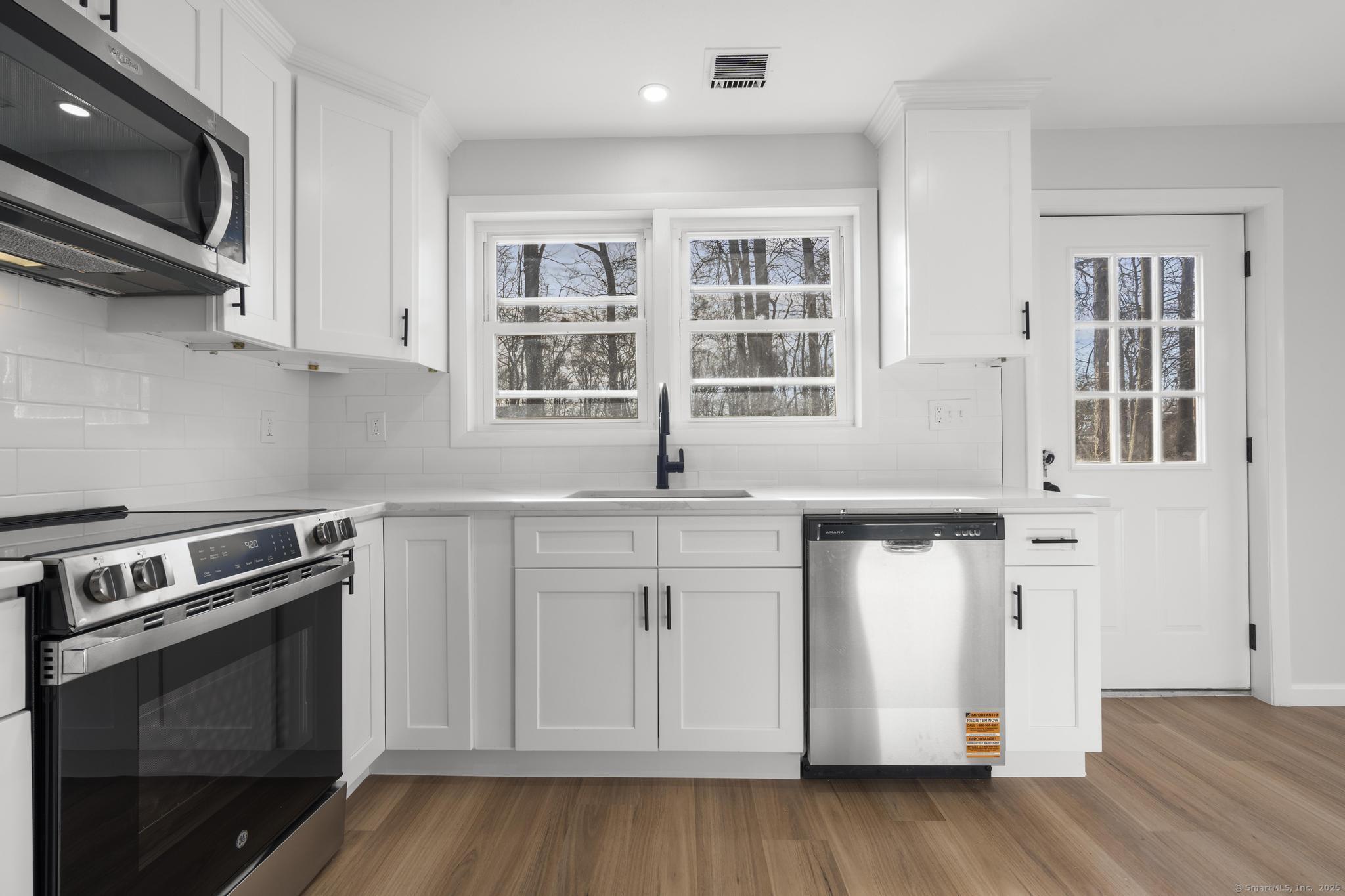 26 Ranchwood Drive, West Haven, Connecticut image 16