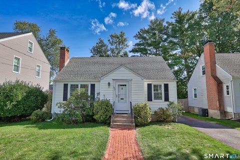 Photo of 102 Brunswick Avenue, West Hartford, CT 06107 (MLS # 24191960)