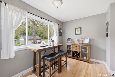 Tiny photo for 2 River Mead #2, Avon, CT 06001 (MLS # 24169853)