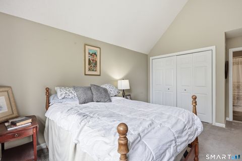 Tiny photo for 2 River Mead #2, Avon, CT 06001 (MLS # 24169853)