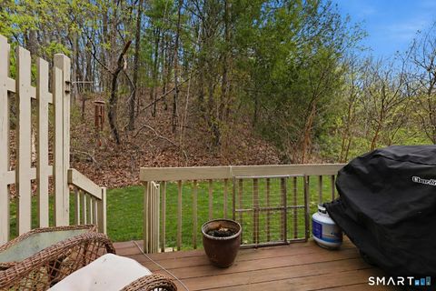 Tiny photo for 2 River Mead #2, Avon, CT 06001 (MLS # 24169853)