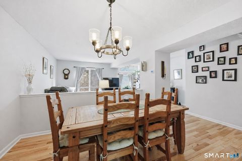 Tiny photo for 2 River Mead #2, Avon, CT 06001 (MLS # 24169853)