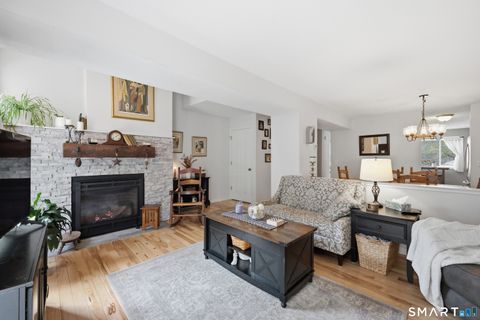 Tiny photo for 2 River Mead #2, Avon, CT 06001 (MLS # 24169853)