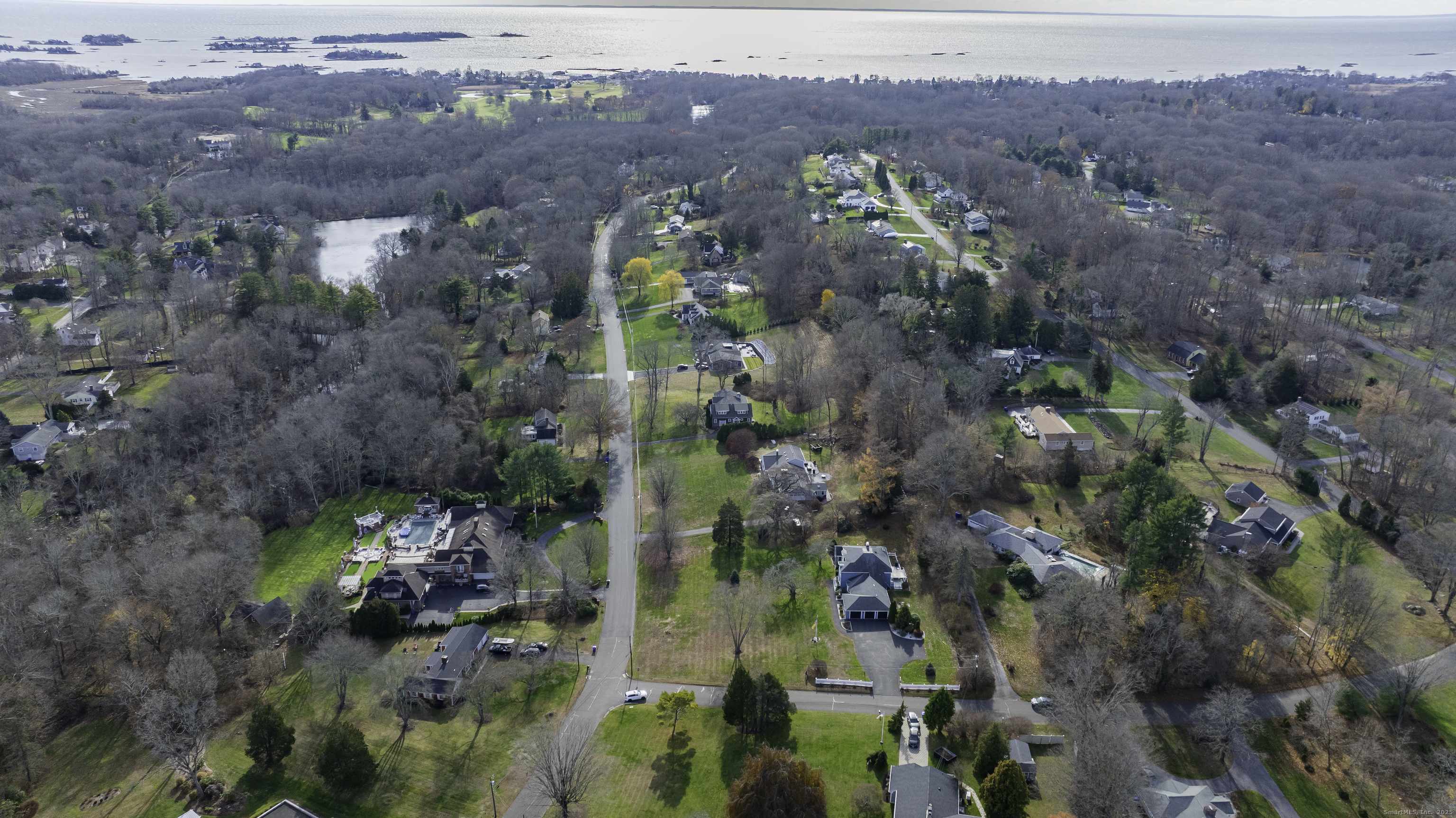 15 Griffing Pond Road